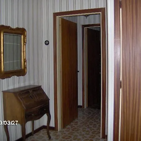 Trilocale Con Posto Auto Privato A 5 Minuti A Piedi Dalla דירה ראפאלו